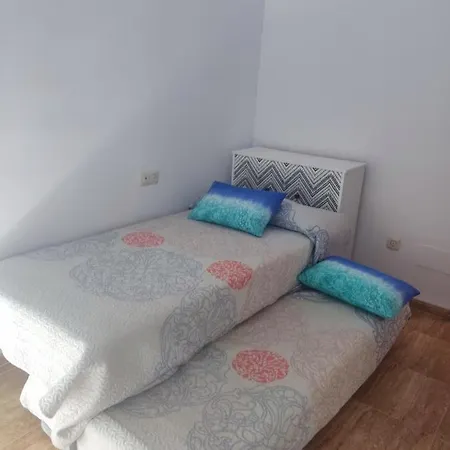 A 300 Metros Playa Apartman *